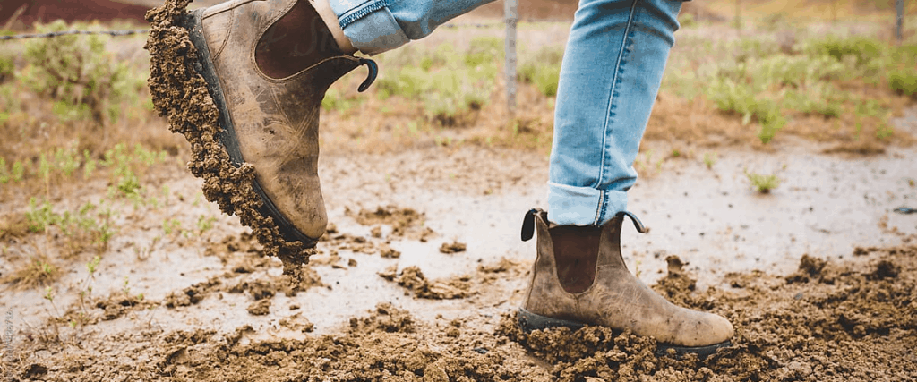 removing-the-stress-of-cleaning-mud-from-boots-and-shoes-preps-life